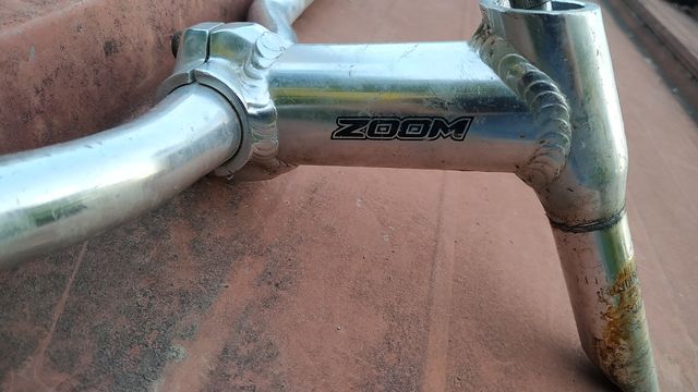 Guiador de bicicleta em alumínio