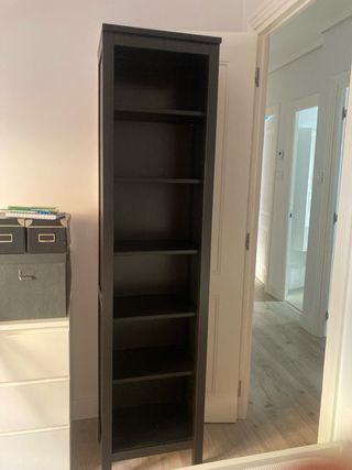 Estantería librería Ikea marrón wengue
