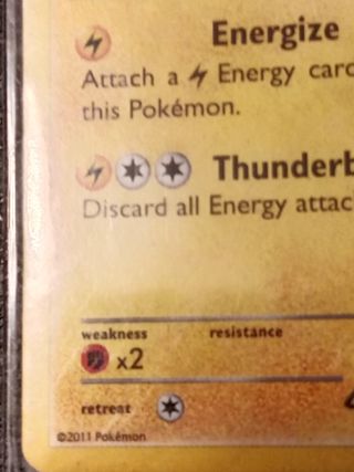Carta Pokémon Pikachu 115/114 Inglés 2011