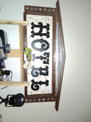 Carteles de madera hechos a mano