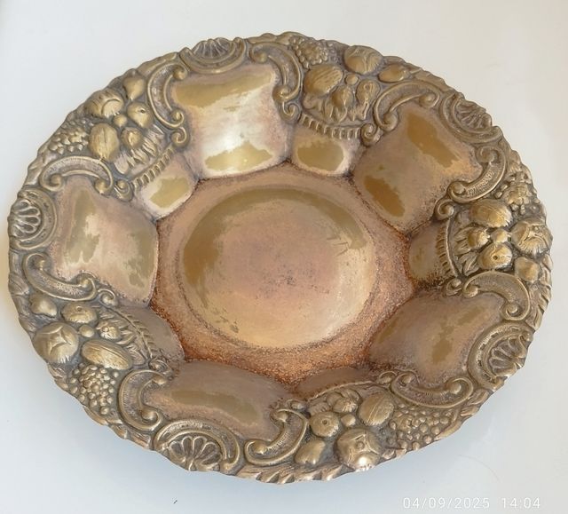 Bandeja antigua decorada