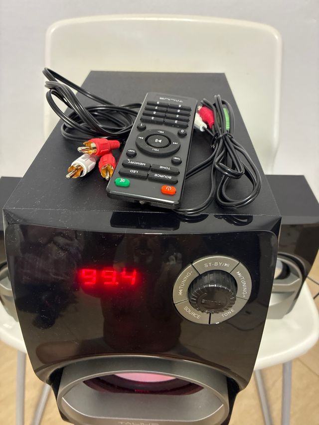 Sistema de altavoces Talius 2.1