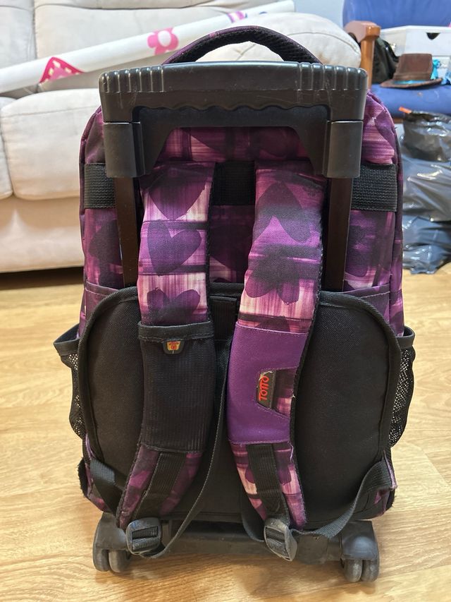 Mochila Totto Ruedas Morada