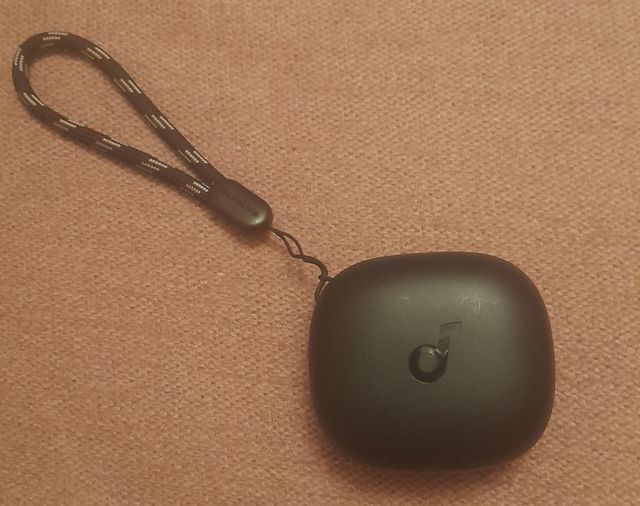 CAJA AURICULARES SOUNDCORE P20i