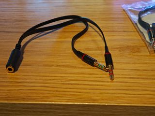 Adaptador Auriculares y Micrófono