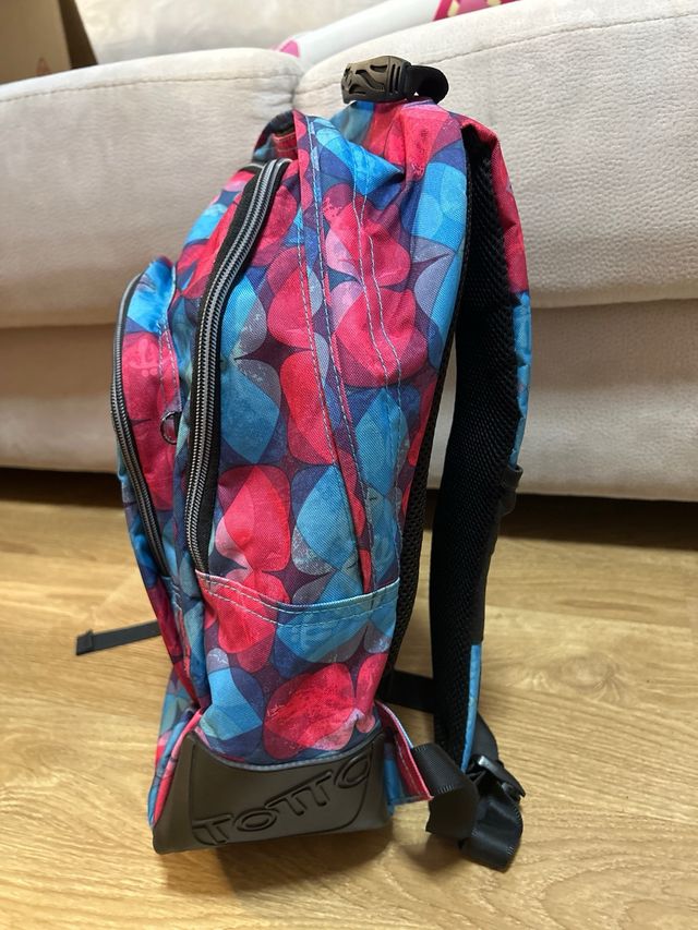 Mochila Totto Azul y Rosa