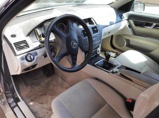 Mercedes-benz 7302917 asiento 2049103936 clase c c