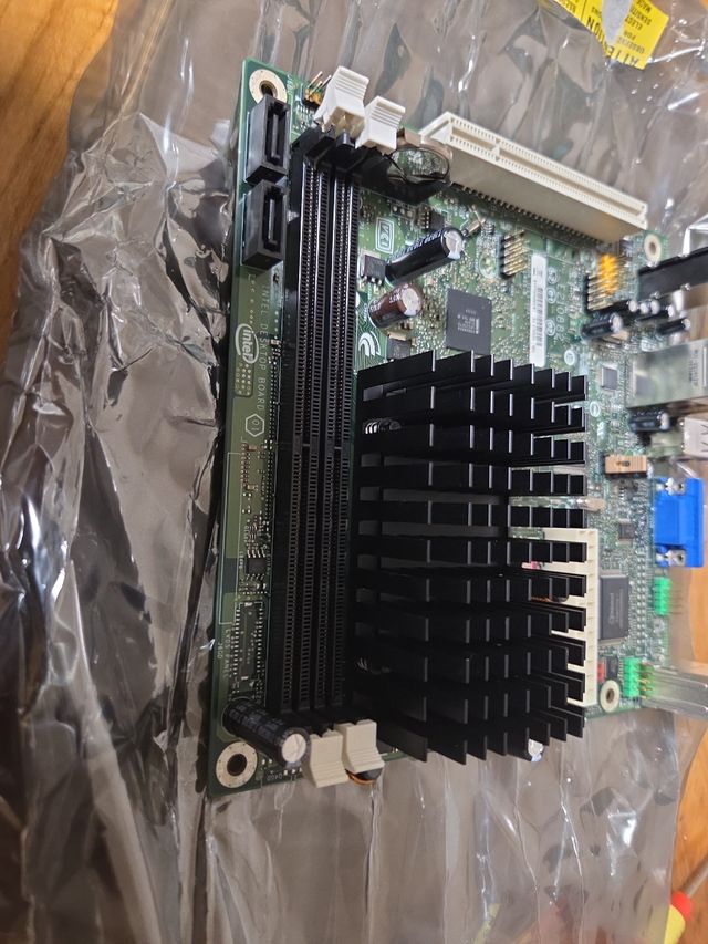 Placa base Intel D410PT(B) con Atom 1,66ghz ddr2