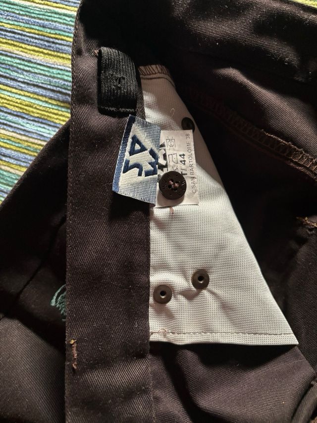 Pantalón corto Colegio Quercus