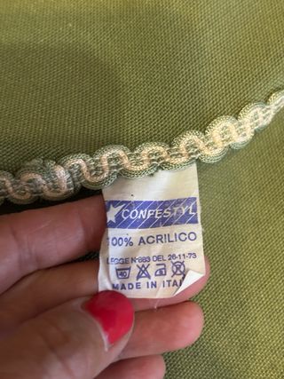 Copritavolo rotondo verde con bordo