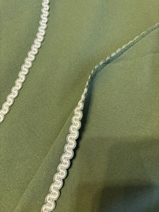 Copritavolo rotondo verde con bordo