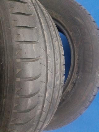 205/60/16 92H Michelin