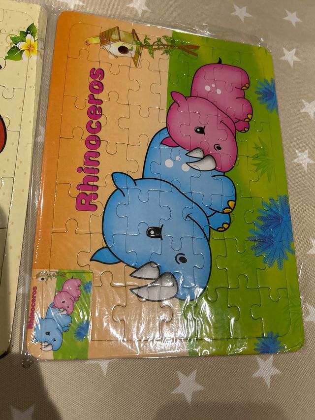 2 Puzzles 49 Piezas Animales (Cangrejo y Rinoceron