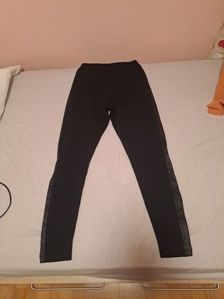 Leggings negros Calzedonia con cremalleras