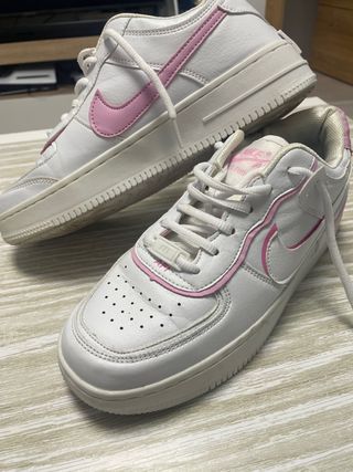 Nike Air Force 1 Blancas y Rosas
