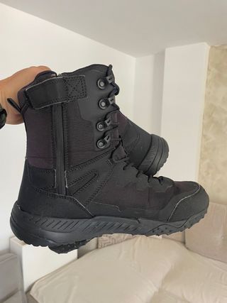 Stivali Magnum taglia 43 neri