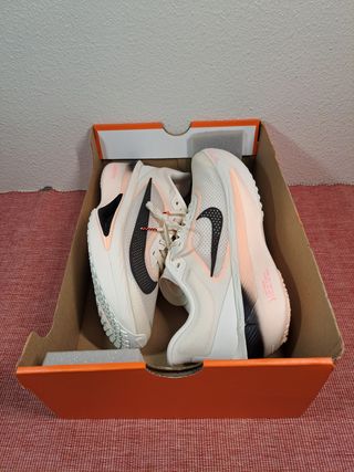 NIKE ZOOM FLY 6 T41