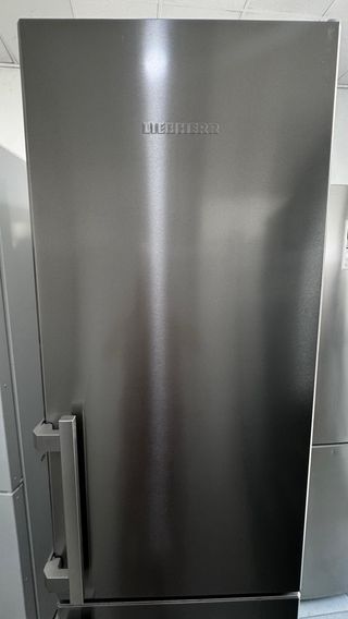 FRIGORIFICO COMBI NO FROST MARCA LIEBHERR EN INOX 