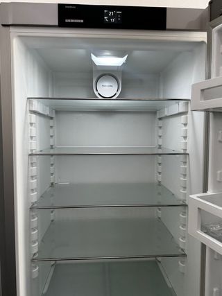 FRIGORIFICO COMBI NO FROST MARCA LIEBHERR EN INOX 