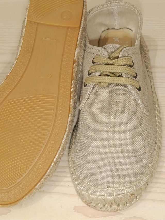 Alpargatas niño talla 35 sin estrenar