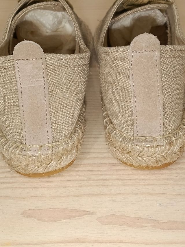 Alpargatas niño talla 35 sin estrenar