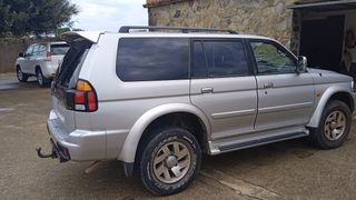 Mitsubishi Montero 2002