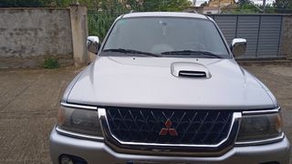 Mitsubishi Montero 2002