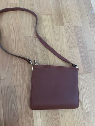 Bolso de piel marrón