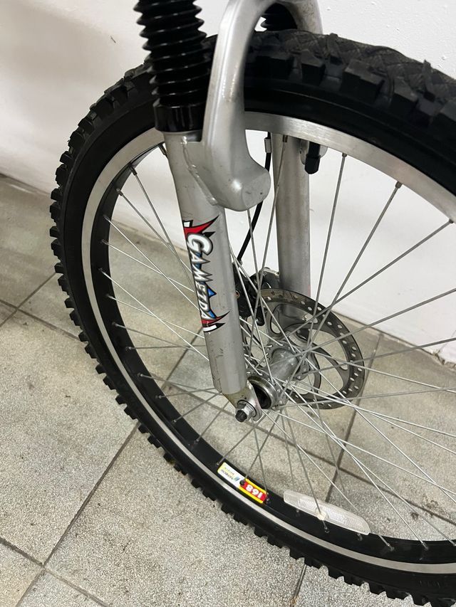 Bicicleta de Montaña BH FLASH Amarilla