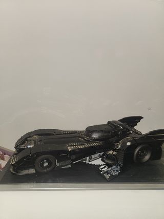 Lego Batmobile 76139