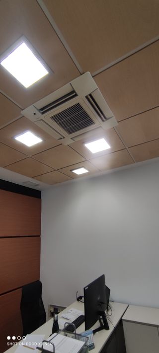 Se hacen trabajos eléctricos en baza y alrrededor