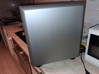 Subwoofer JBL Amplificato - Ottime Condizioni