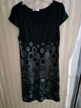 Vestido Negro con Círculos Grises,elastizado