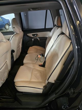 Volvo XC90 2011