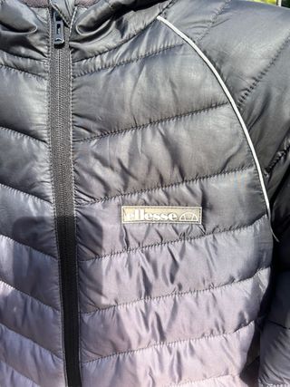 Abrigo ELLESSE Negro Degradado Talla 12/14 años
