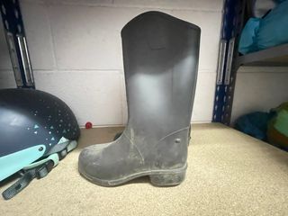 Casco y Botas Hípica Talla 27