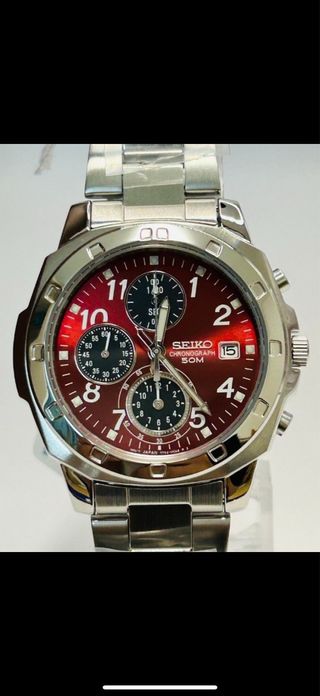 Reloj Seiko Chronograph Acero Inoxidable Rojo