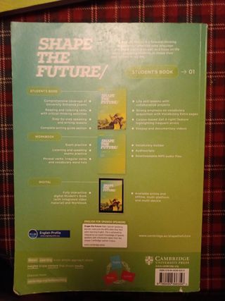 Shape The Future student's book 1°bachillerato 