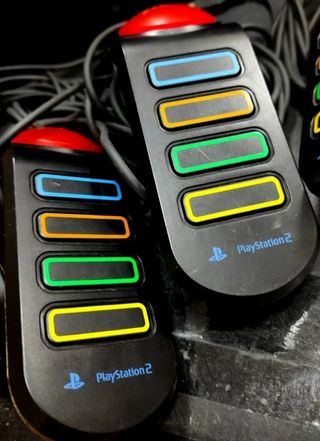 Mandos Buzz PS2 (Sony)