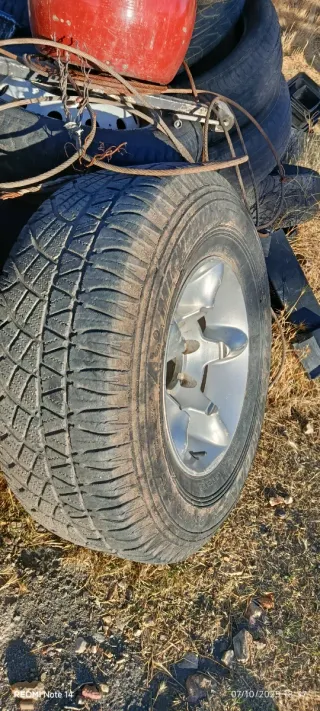 Ruedas de coche lada niva o vitara y navara
