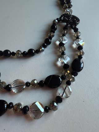 Collana pietre nere lucide