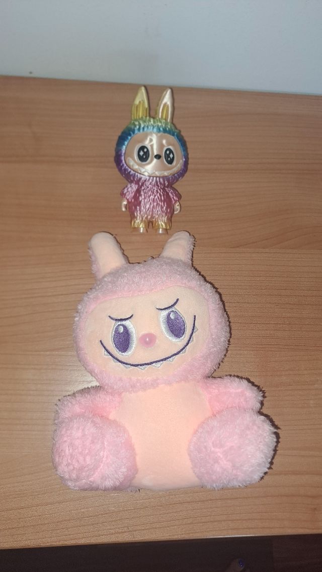 Peluche rosa Labubu