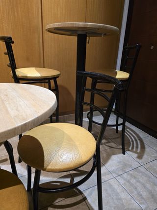 Juego Mesa y Sillas Cafetería