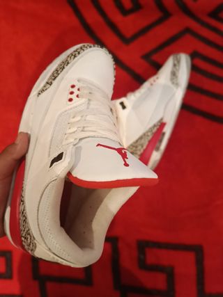 Jordan 3 Blancas y Rojas
