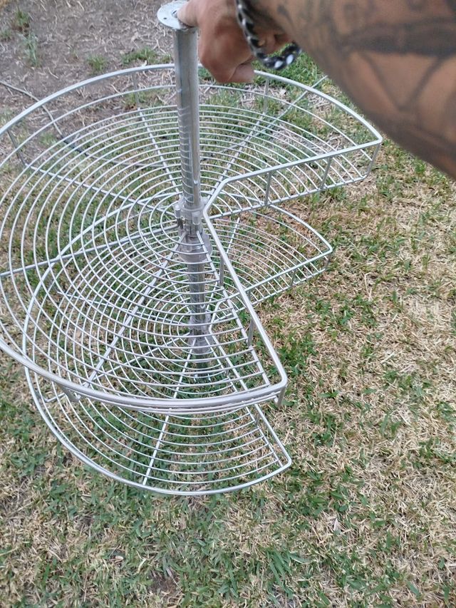 Carrusel de cocina metálico