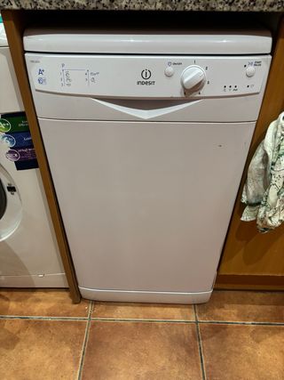 Lavavajillas Indesit A+