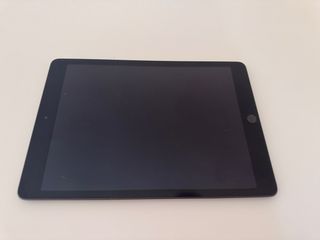 Apple iPad 7 , gris espacial 
