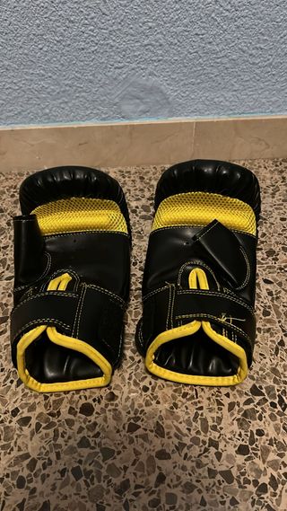 Guantes de boxeo Brooklyn Fitboxing.
