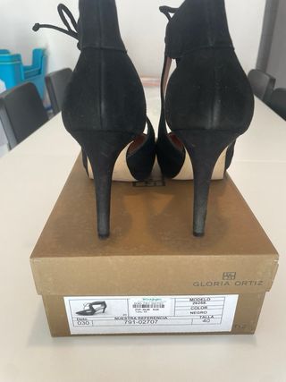 Zapatos tacón Gloria Ortiz Talla 40