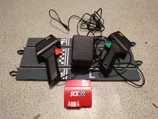 Scalextric: Pista conexiones, 2 Mandos y Transform